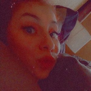 Meet your Posher, Paulina